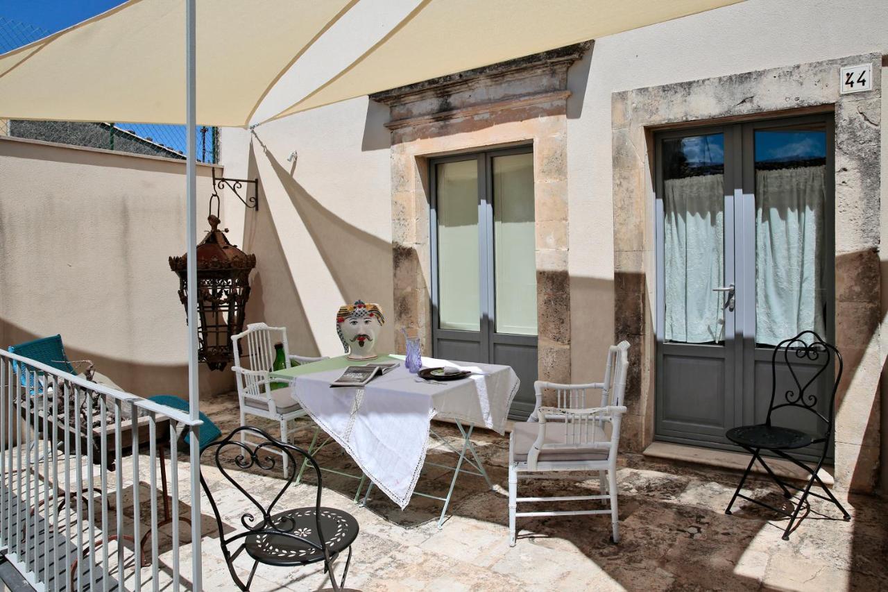 Dimora Di Catullo - Ospitalita Di Charme Villa Palazzolo Acreide Eksteriør billede