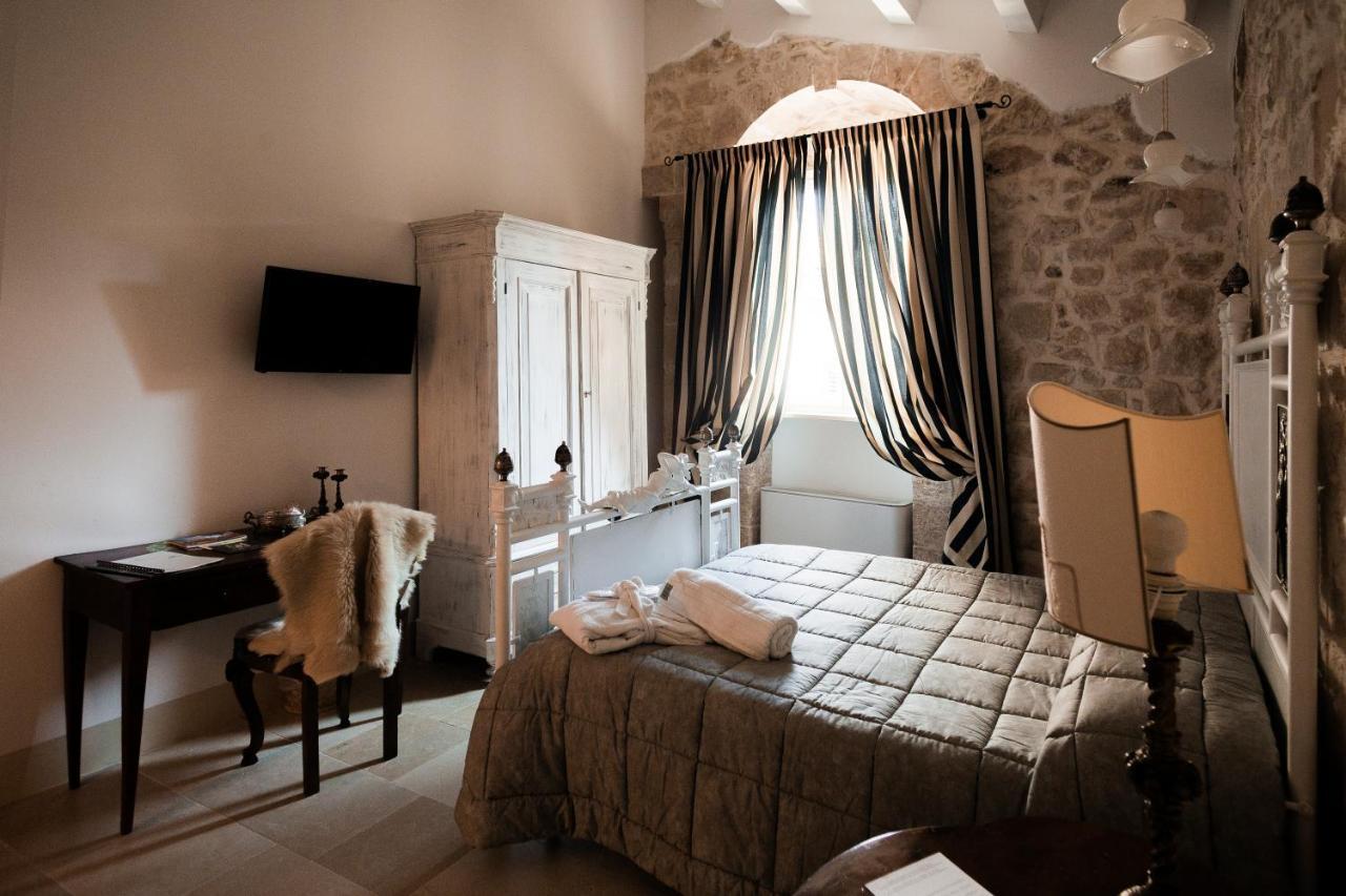 Dimora Di Catullo - Ospitalita Di Charme Villa Palazzolo Acreide Eksteriør billede