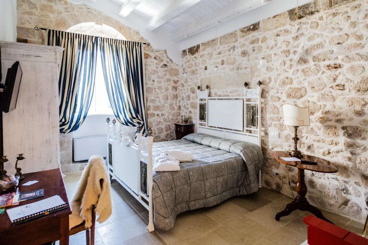 Dimora Di Catullo - Ospitalita Di Charme Villa Palazzolo Acreide Eksteriør billede